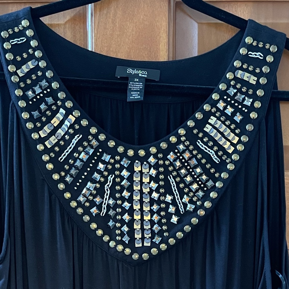 Fun Style & Co Woman’s Plus 3X Black Tank with Copper and Silver Bling!  NEW NWT - Picture 7 of 7